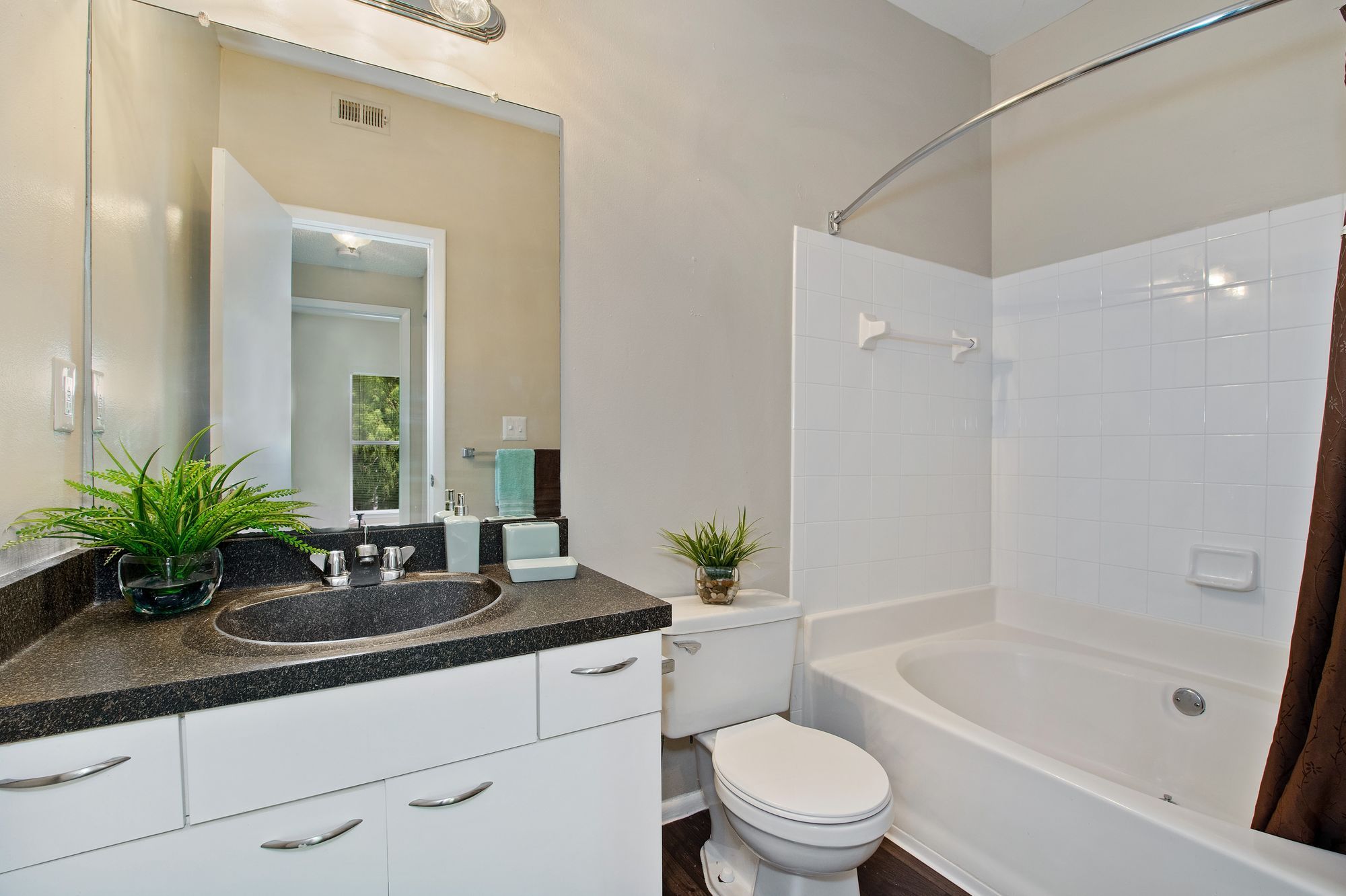 Arium Winter Park  Image 9