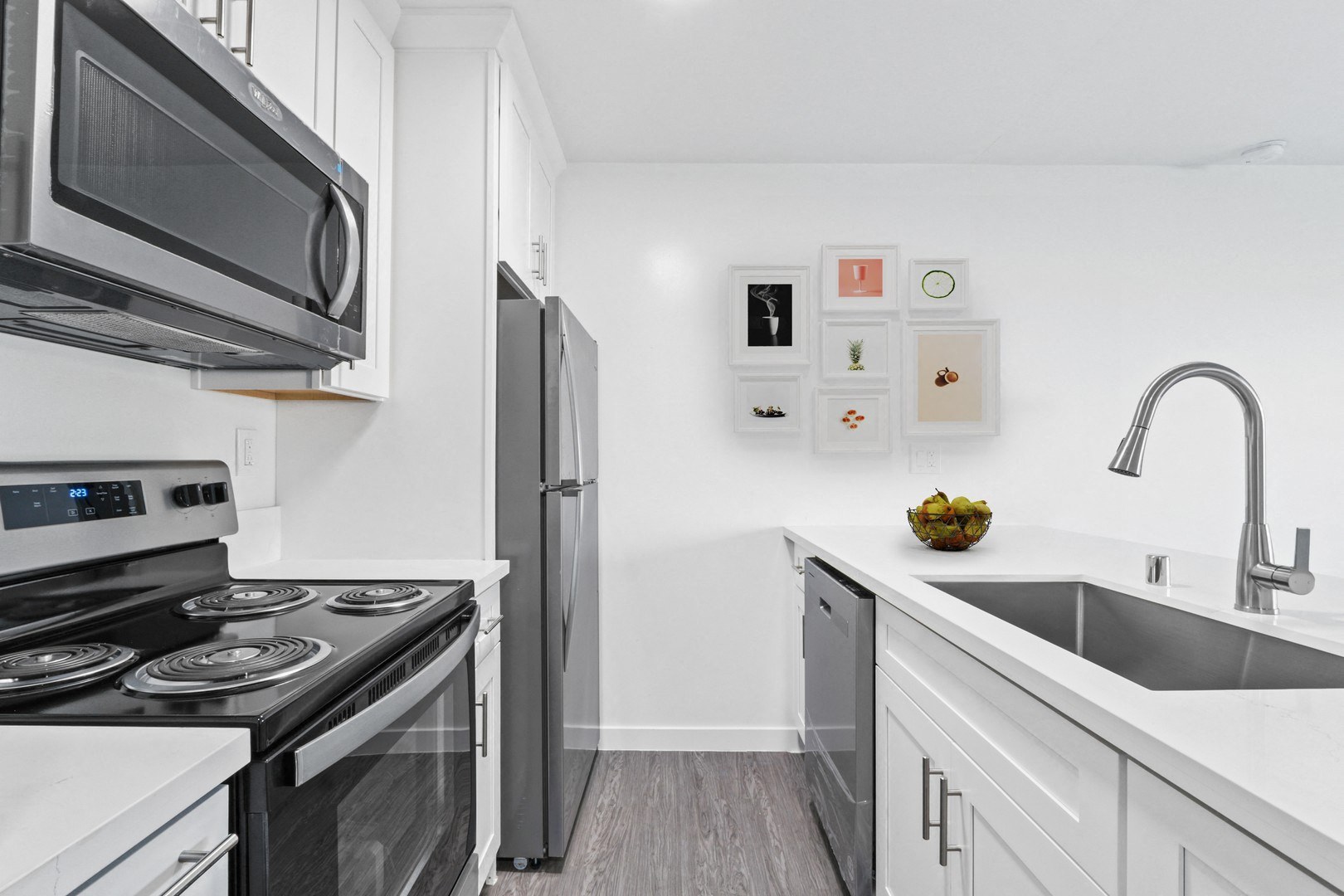 Parkwood Apartments Image 12
