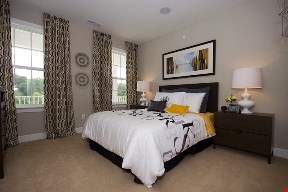 Pond View at Weatherby Image 15