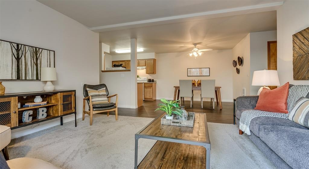 Canyon Bluffs Image 9