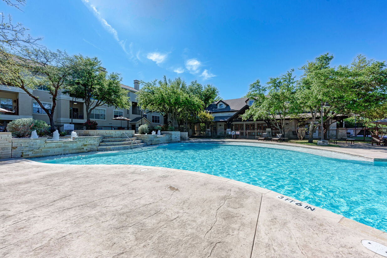 Riverhorse Ranch Apartments Image 1