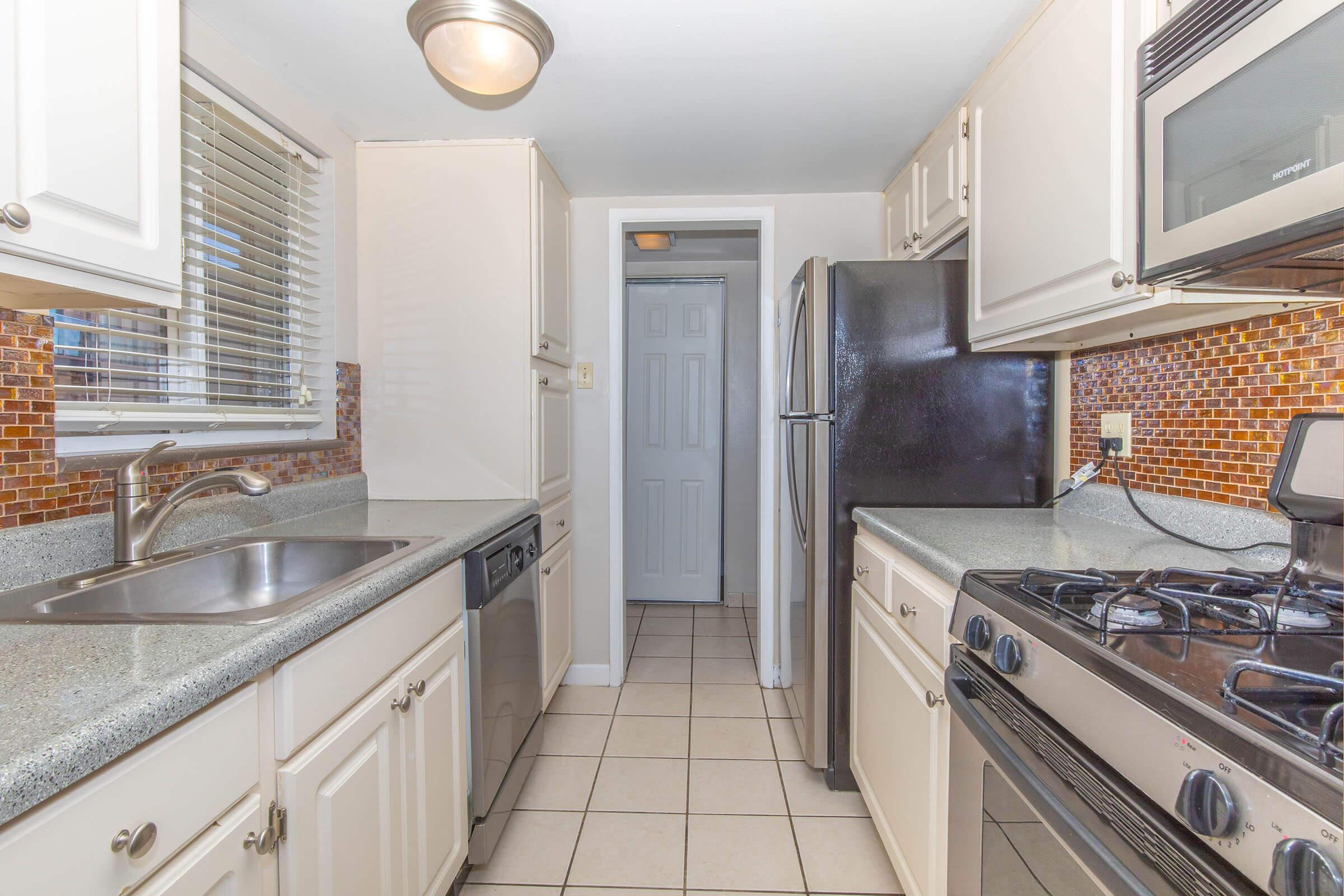 Boulder Crescent Image 69