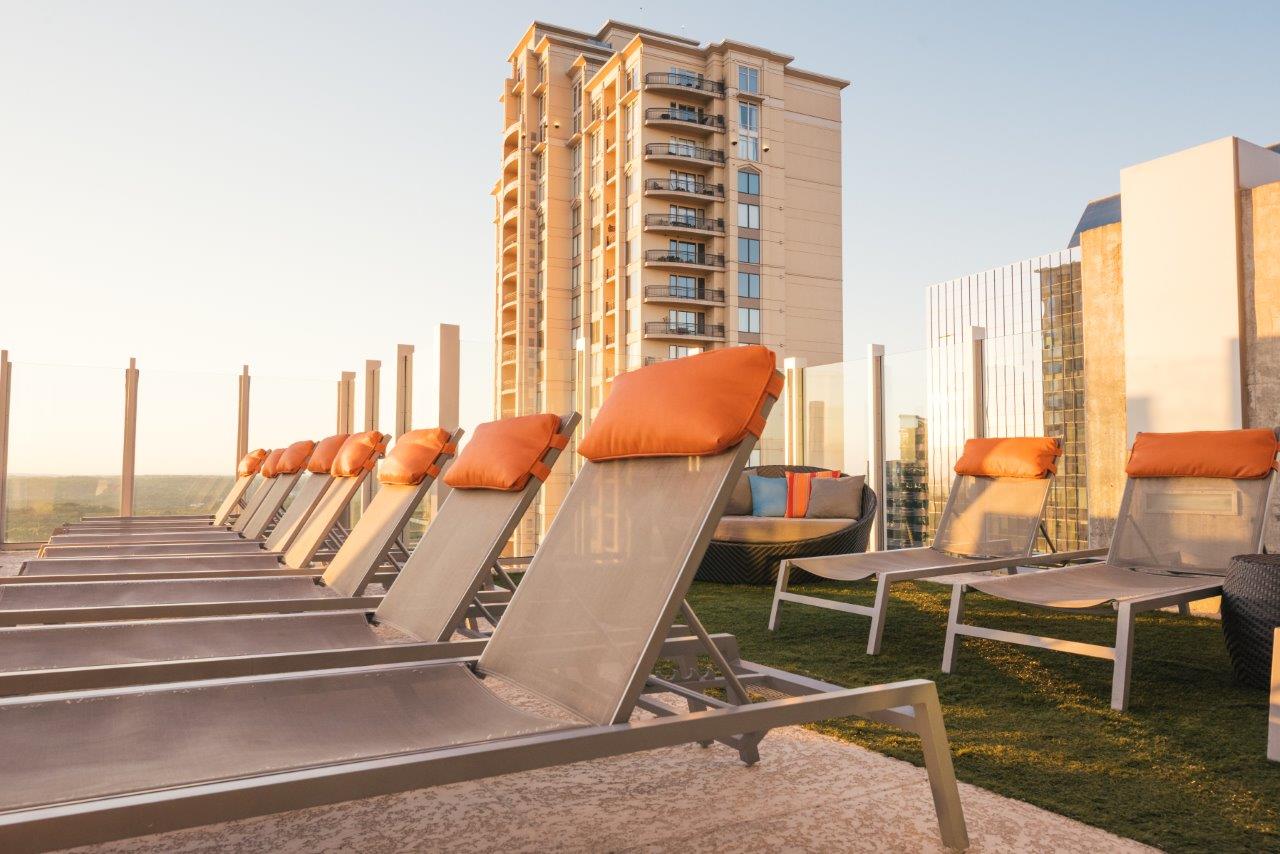 SkyHouse Buckhead Image 9