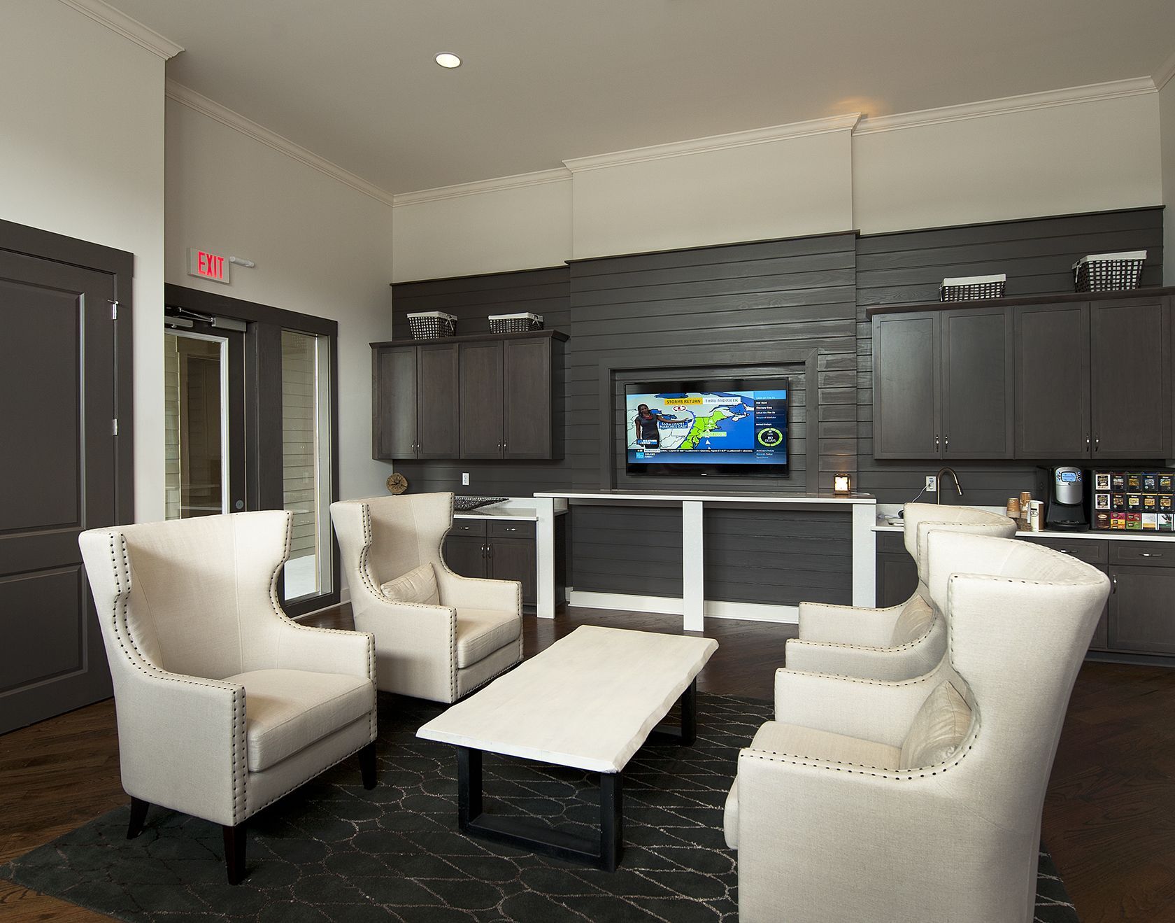 White Palm Apartments Image 24