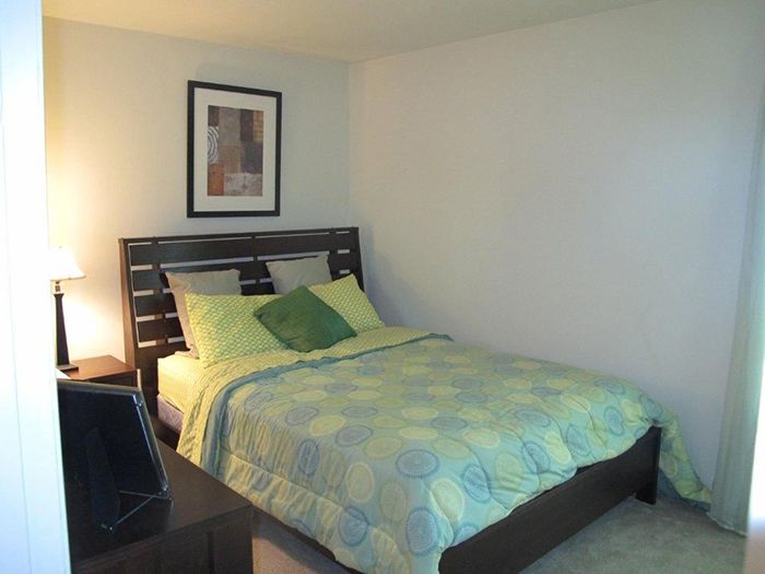 Normandy Green Apartments & Townhomes Image 9