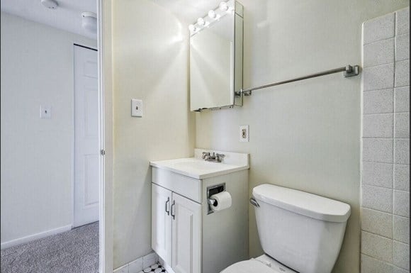 Clifton Park and Clifton House Image 18