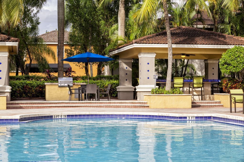 Camden Doral Image 25