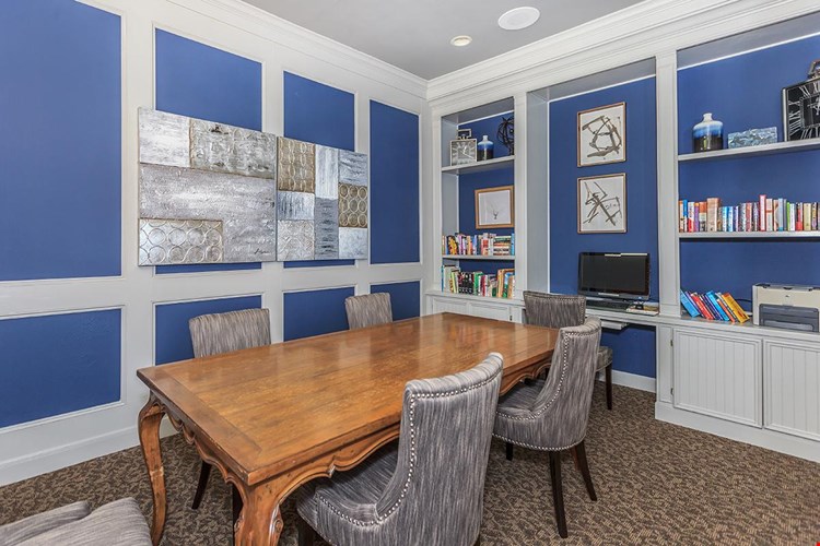 Crescent Apartments Image 54