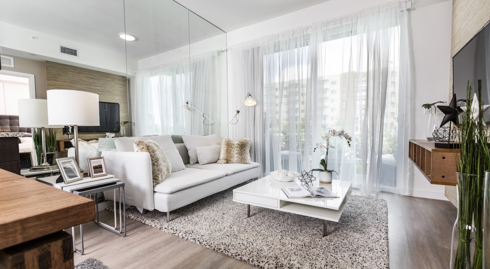 Village at Coral Reef Image 3