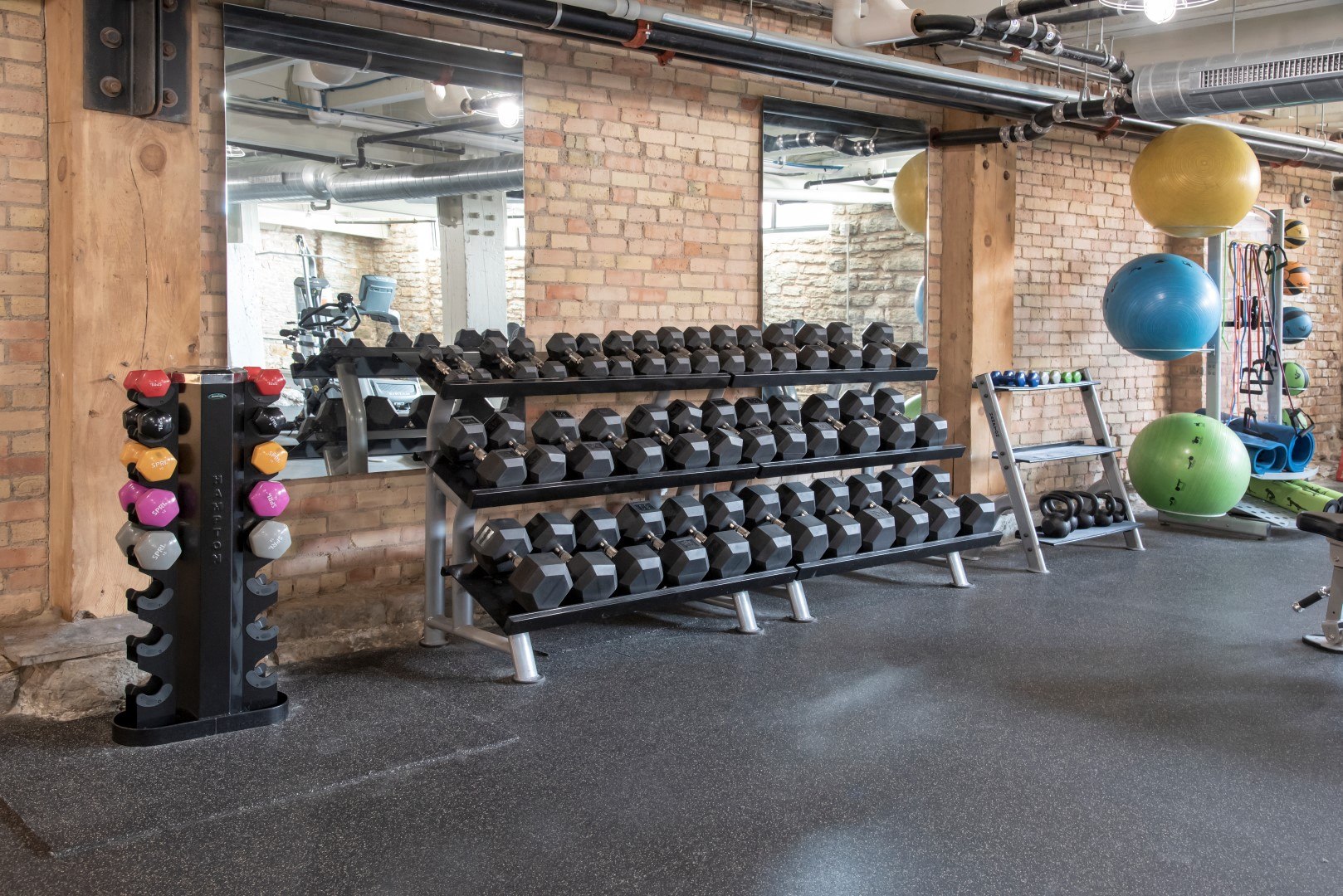 700 Central Historic Lofts & New Flats Image 40