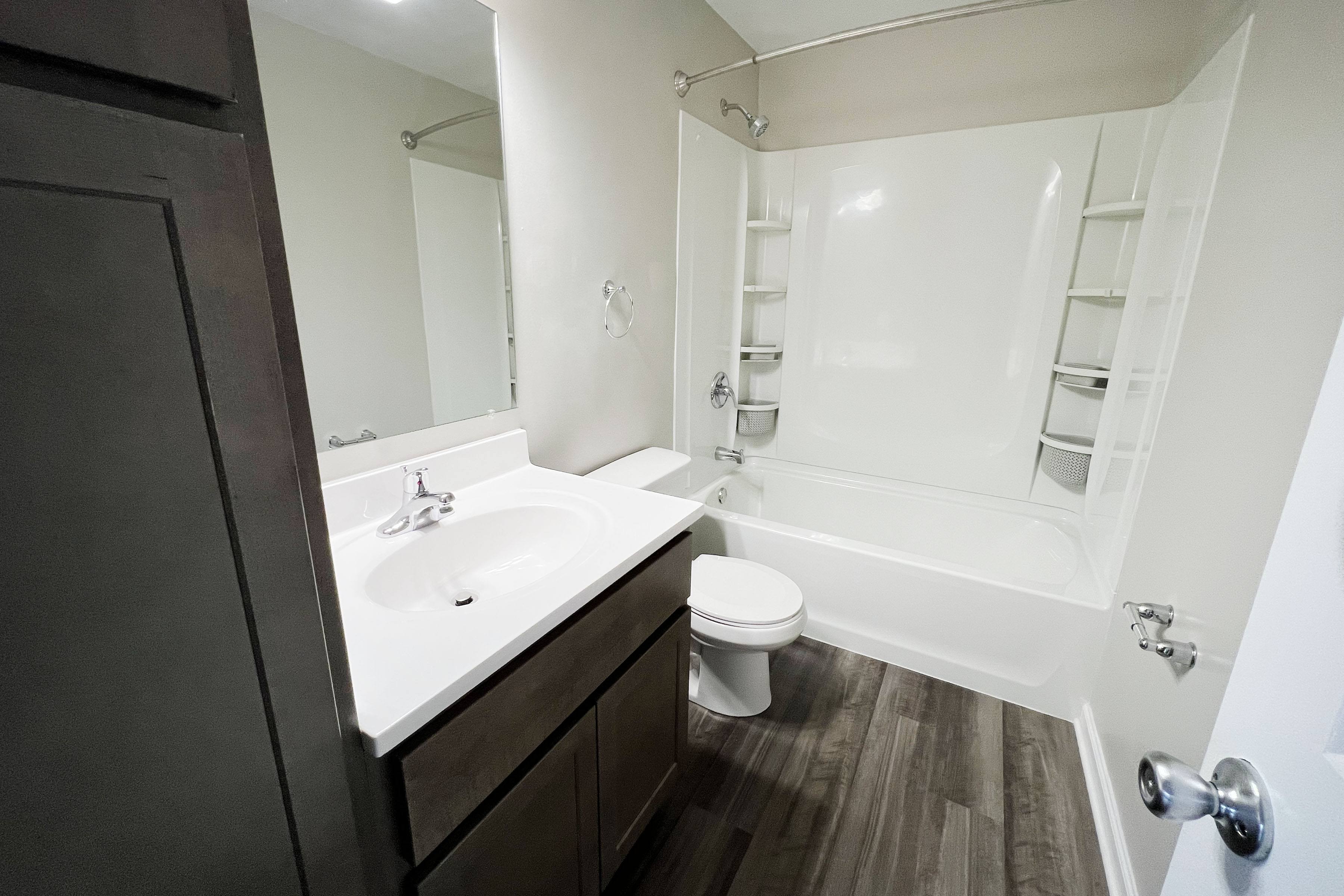 Woodhills Apartments Image 74