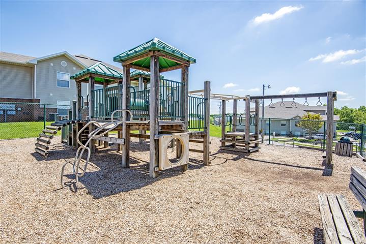 Windrush Apartments Image 5