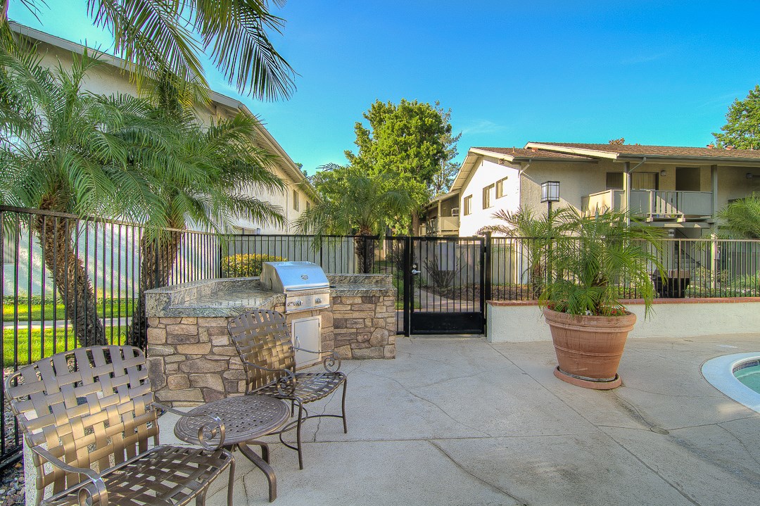 Brooklake in La Habra Image 9