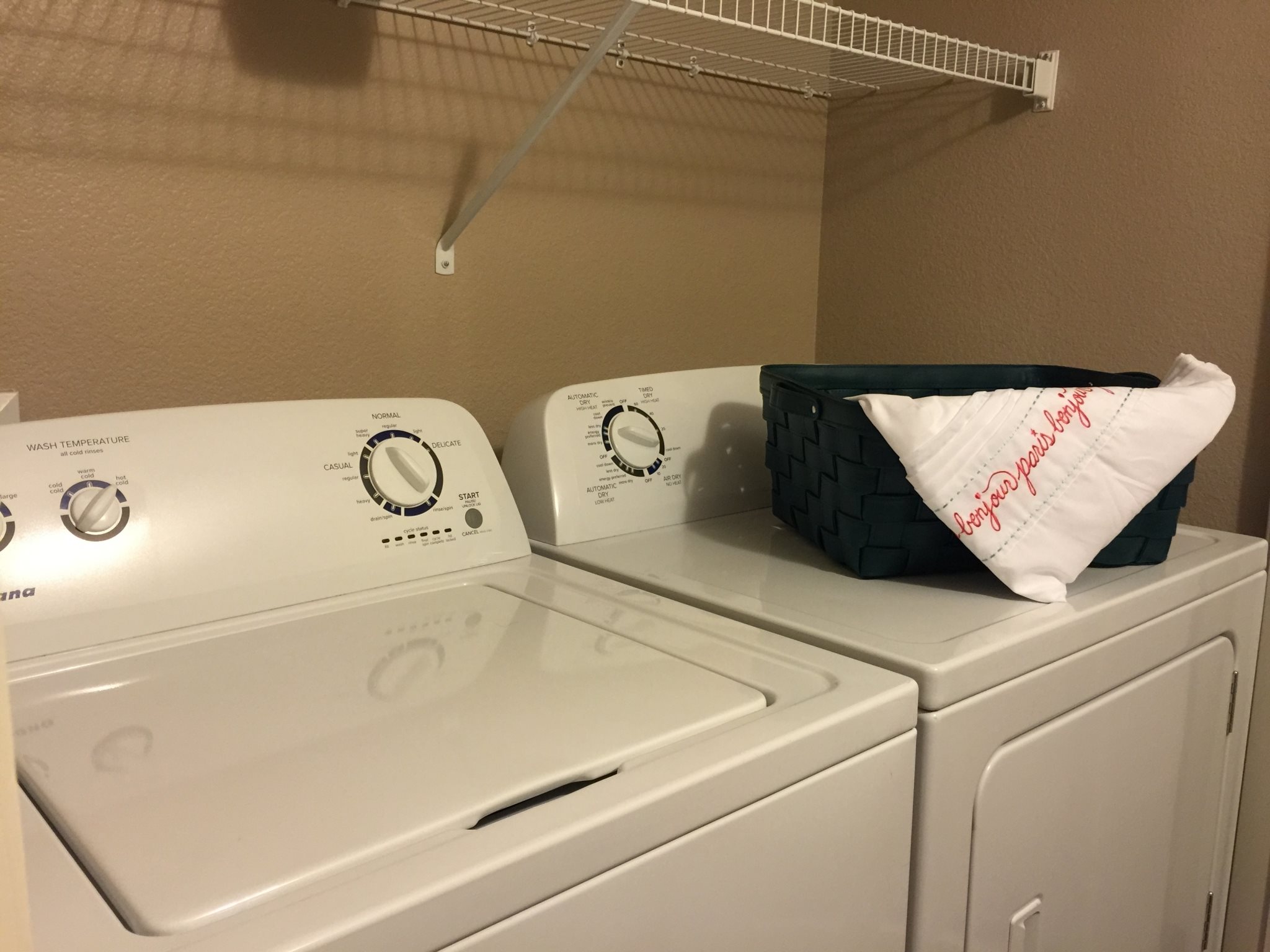 Boulder Pointe Image 12