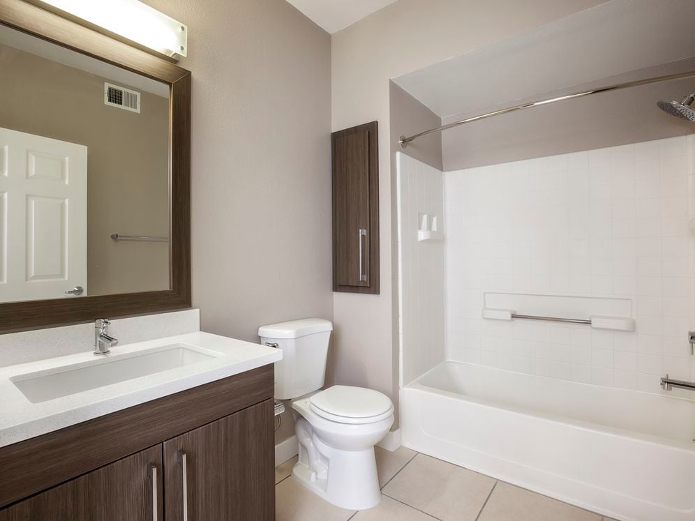 Signature Collection Bath