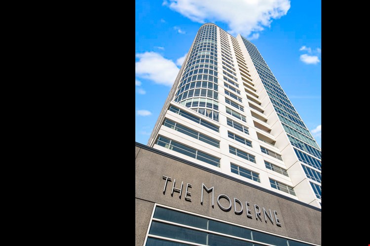 The Moderne Image 1