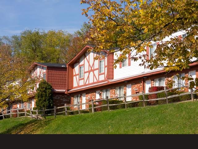 Heritage Hills Image 12