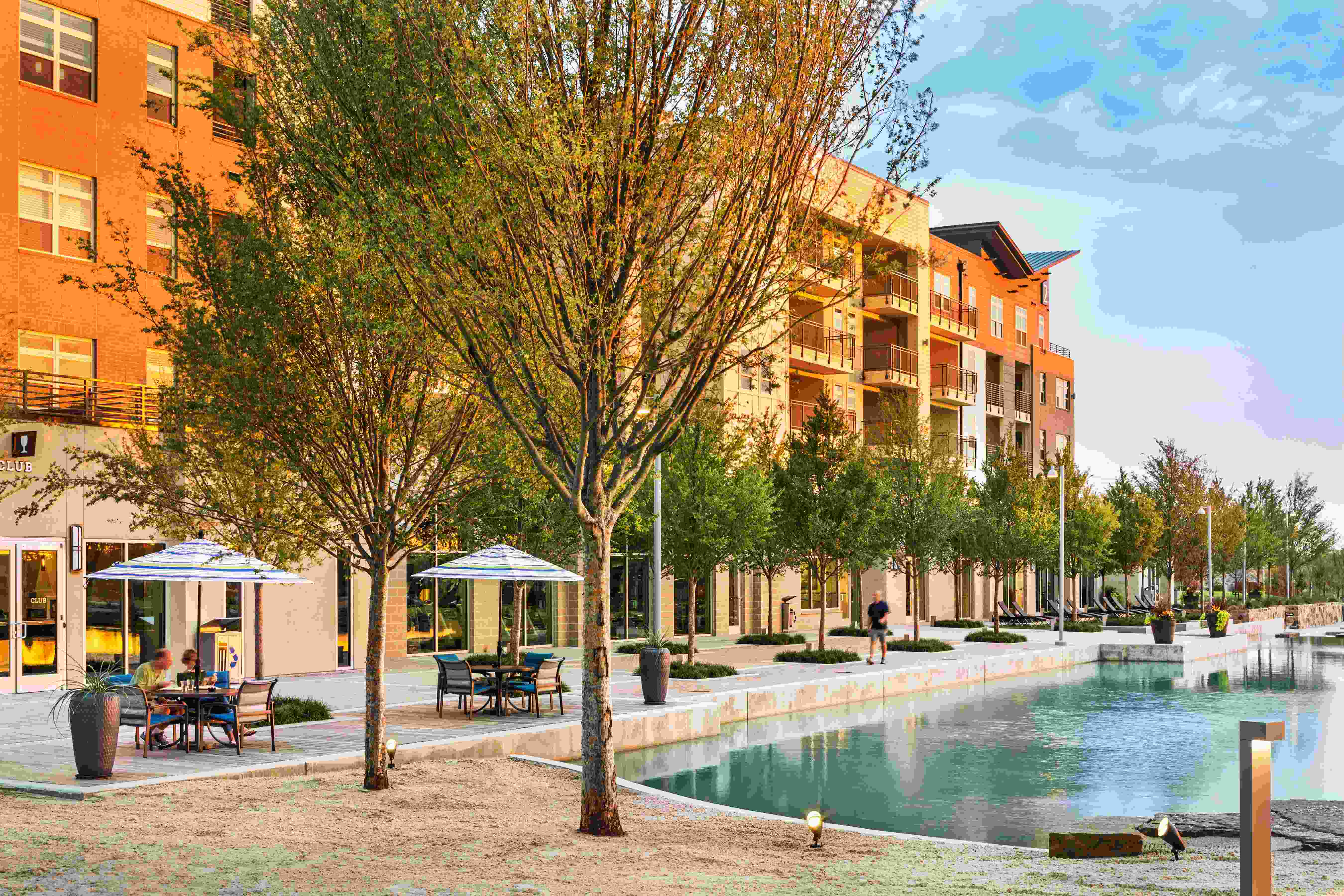 Discovery at The Realm Image 23