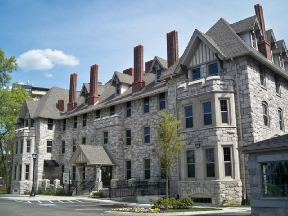 Mansion at Bala Image 3
