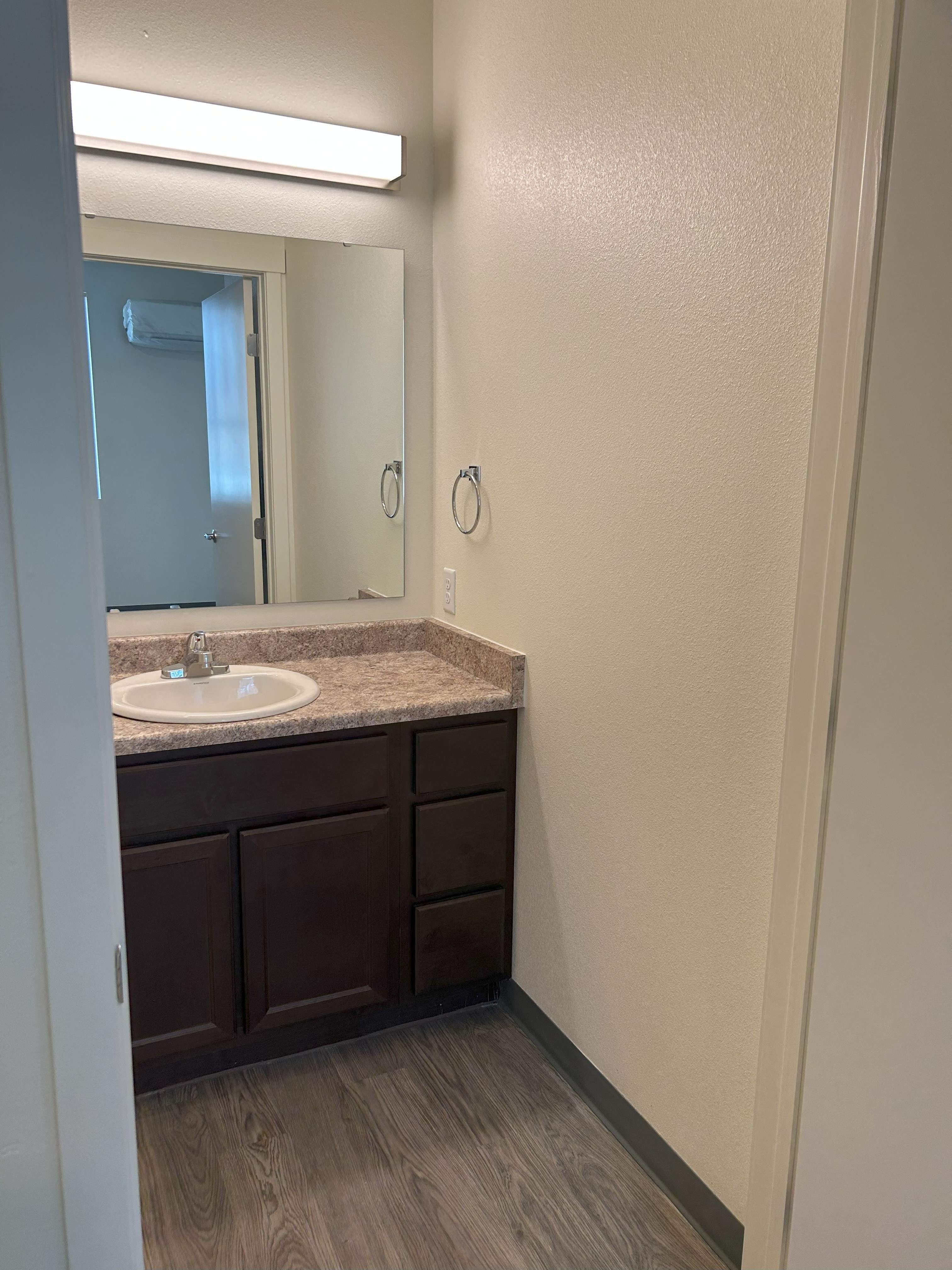 Ceja Vista Senior Apartments Image 12