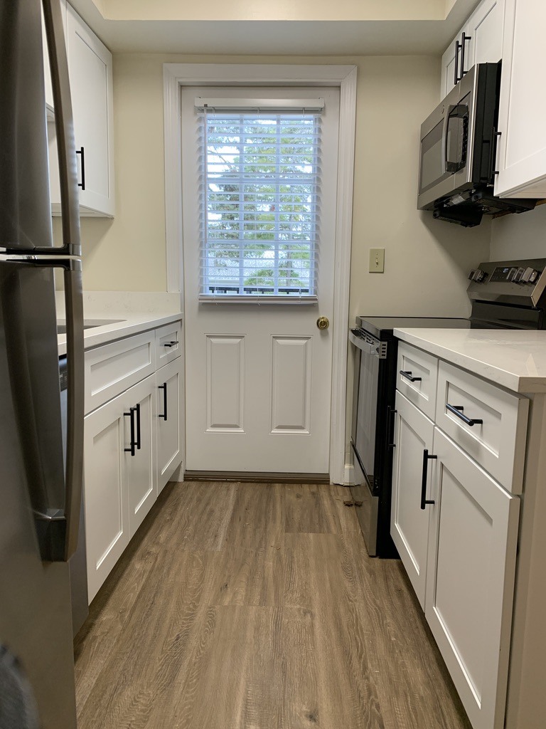 Indian Creek Apartments and Townhomes Image 10