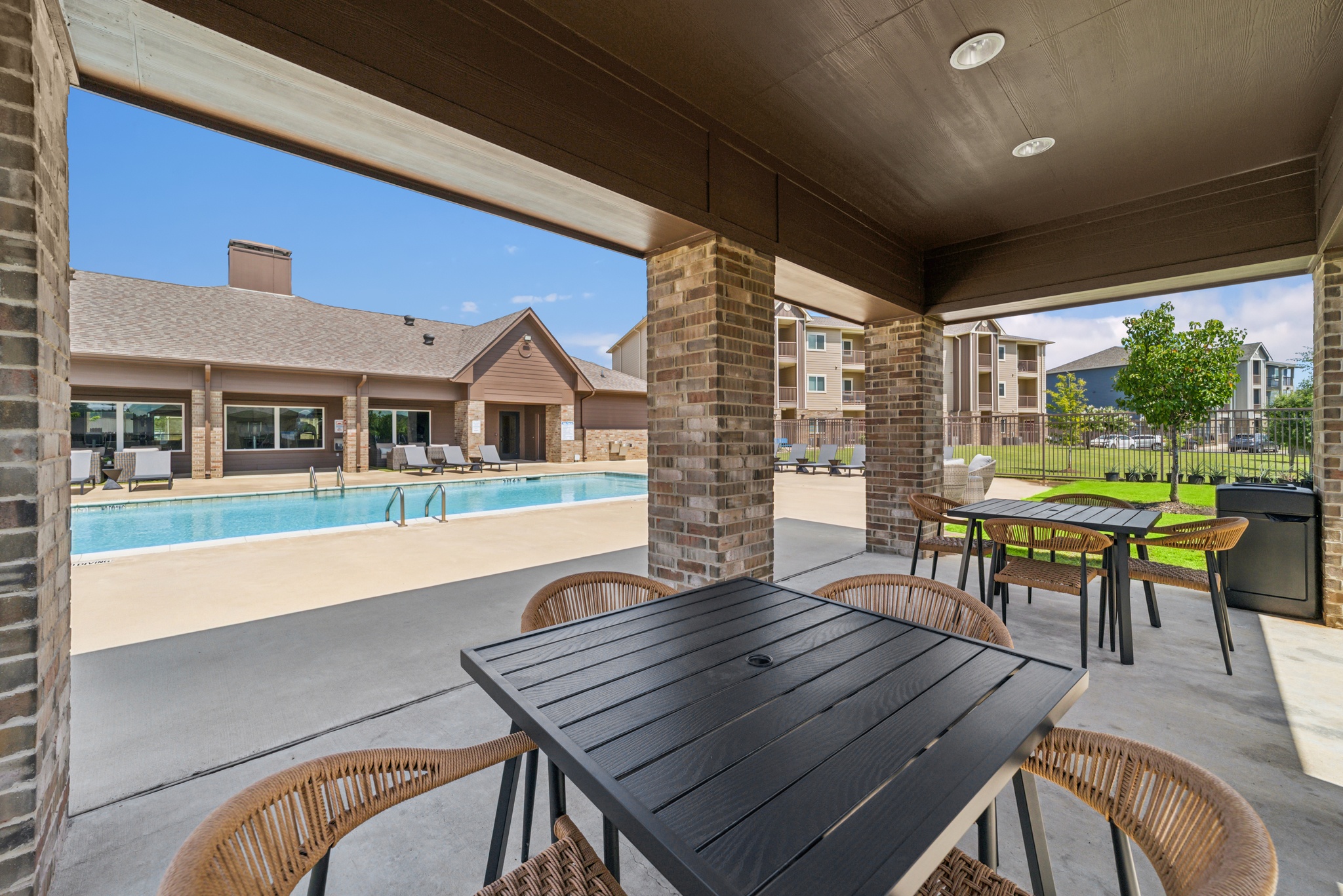 Parkside Apartments (TX) Image 32