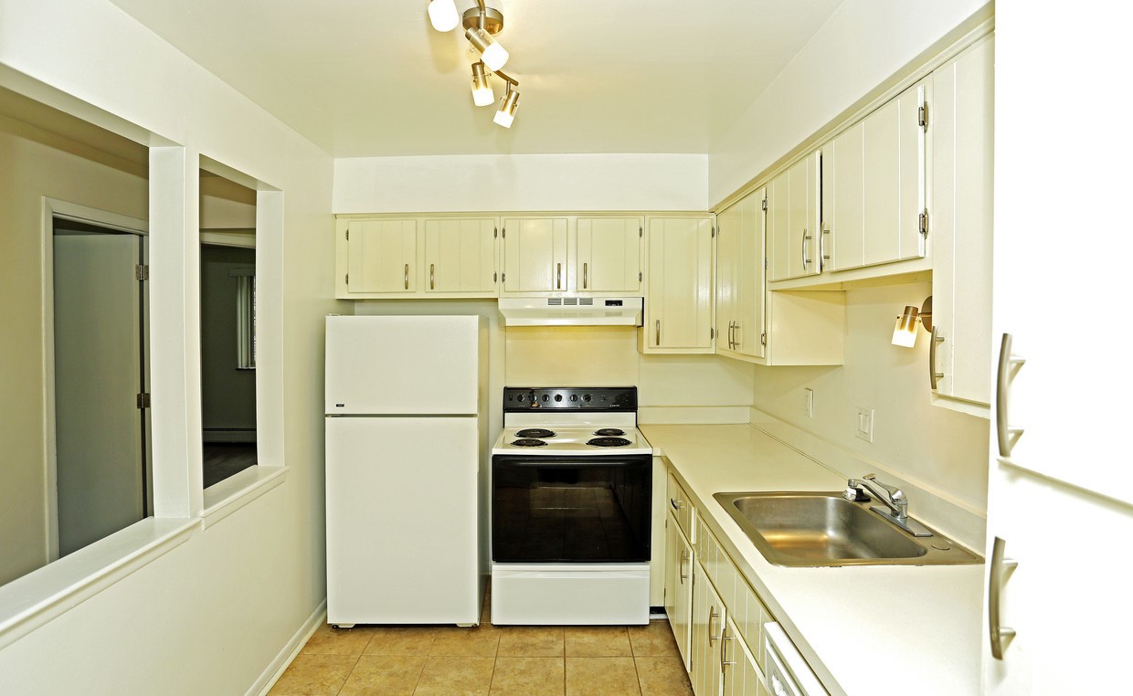 Rochester Ridge Image 2