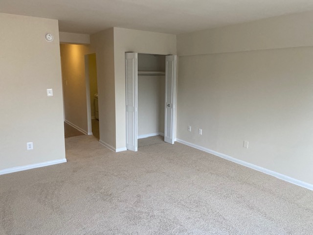 Silver Spring Towers Image 34