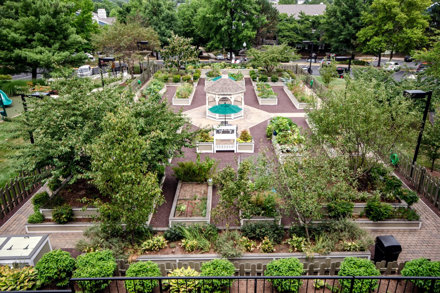 Lakeside Apartments Image 93