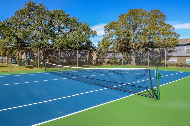 Somerset Apartments Image 17