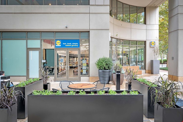 Camden Potomac Yard Image 48