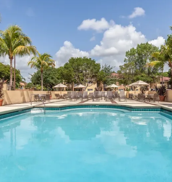 Fairway View  Image 1