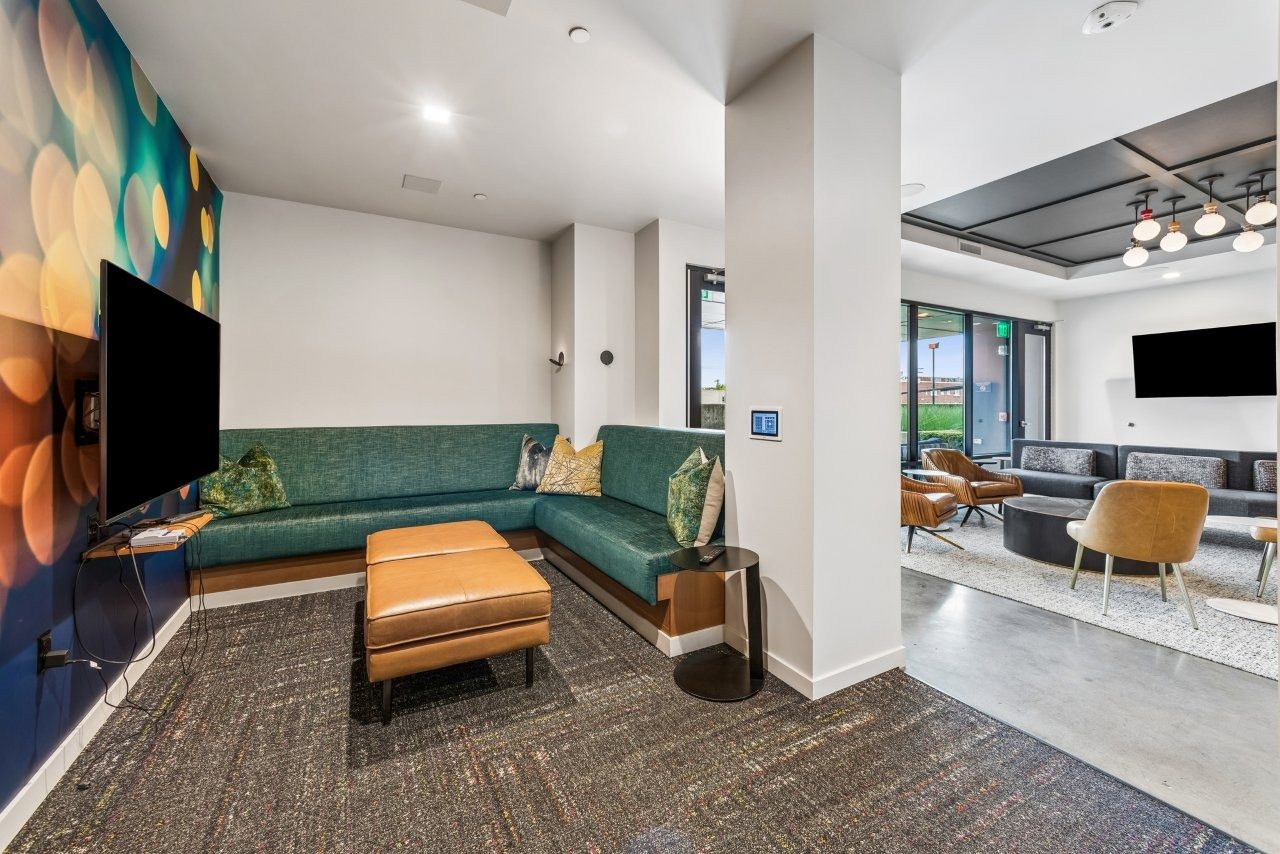 Grand Belmont Image 39