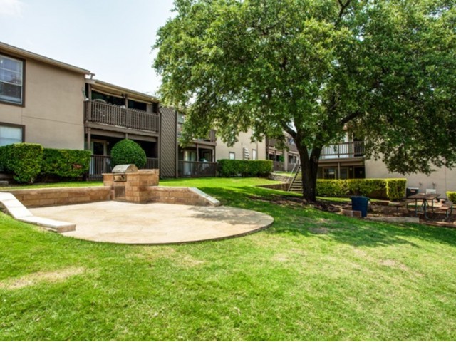Outdoor Grilling Area