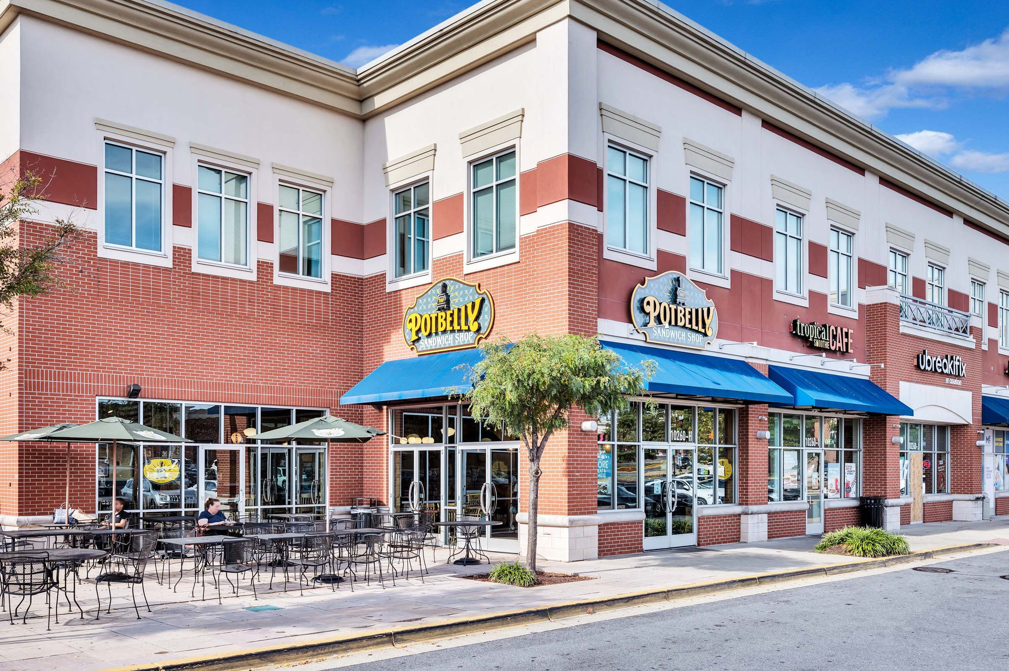 Camden College Park Image 40