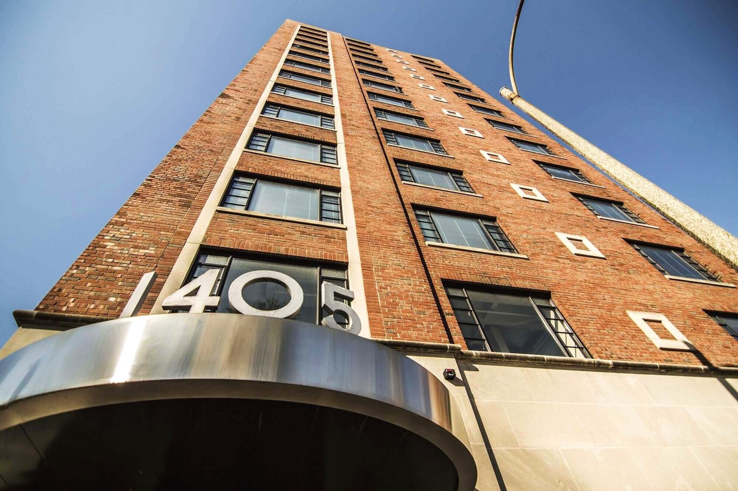 Storyboard on Pine Image 1