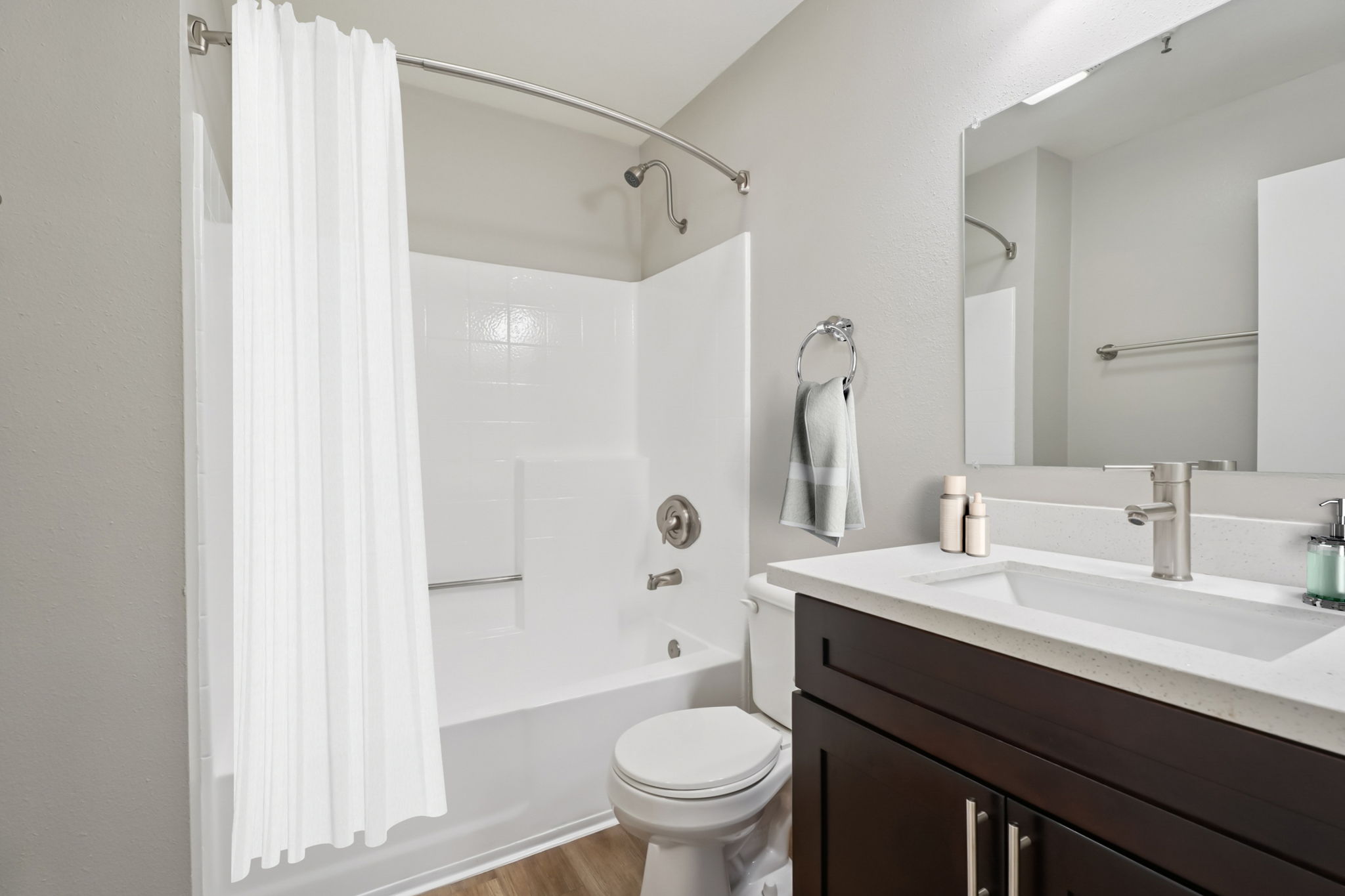 Lemoli Apartments Image 7