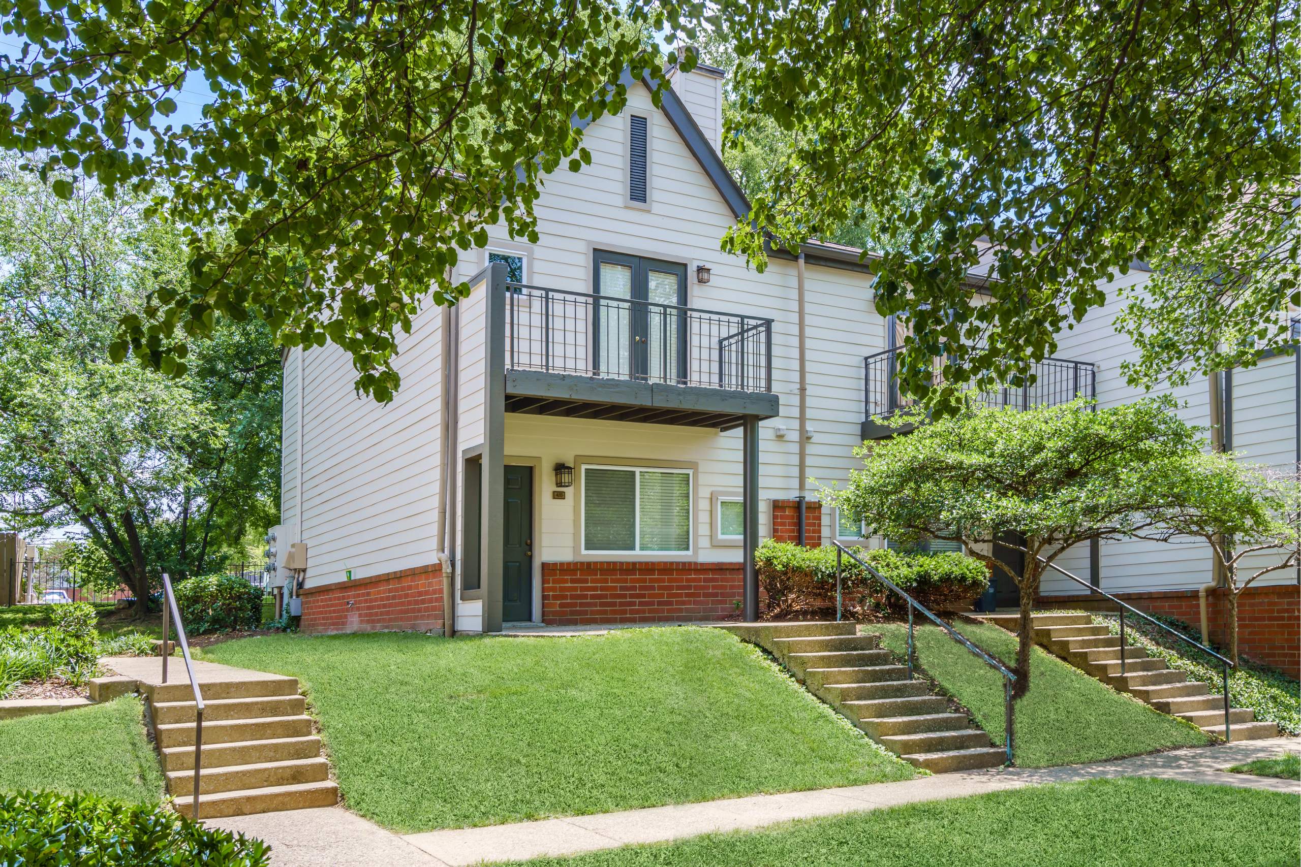 Vanderbilt Properties Image 12