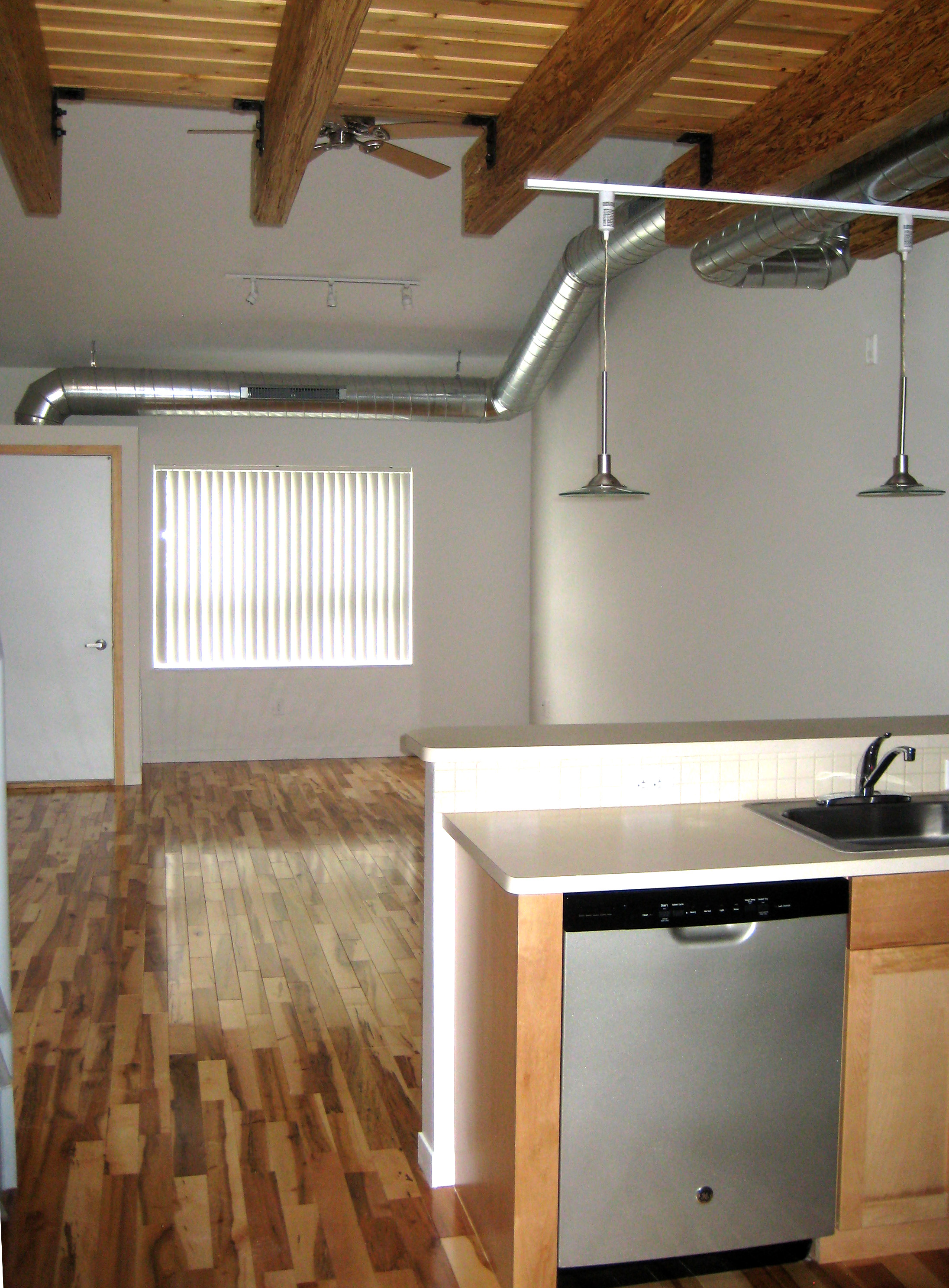 Amber Landing Townhouses and Lofts Image 6