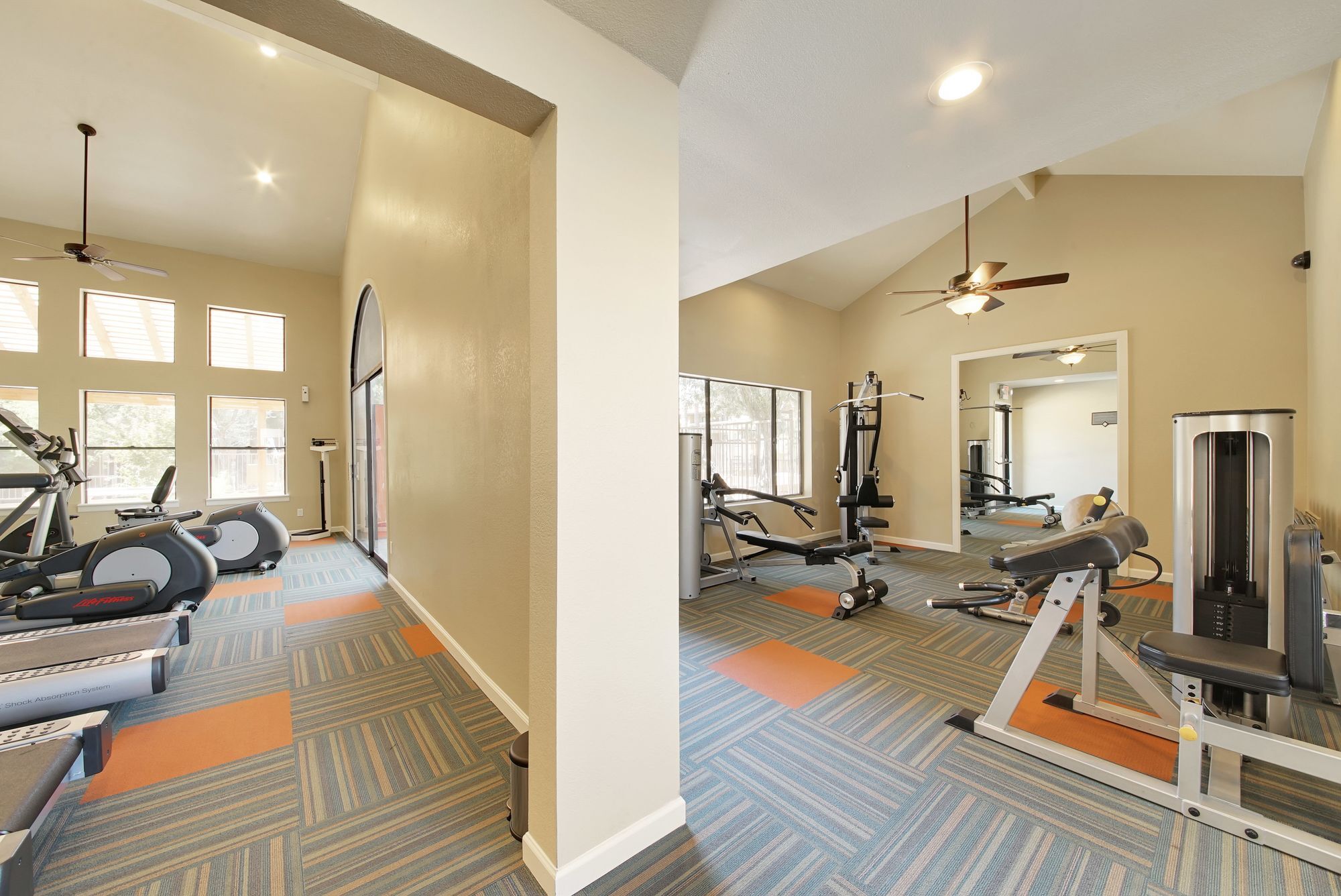 Renaissance Apartment Homes Image 11