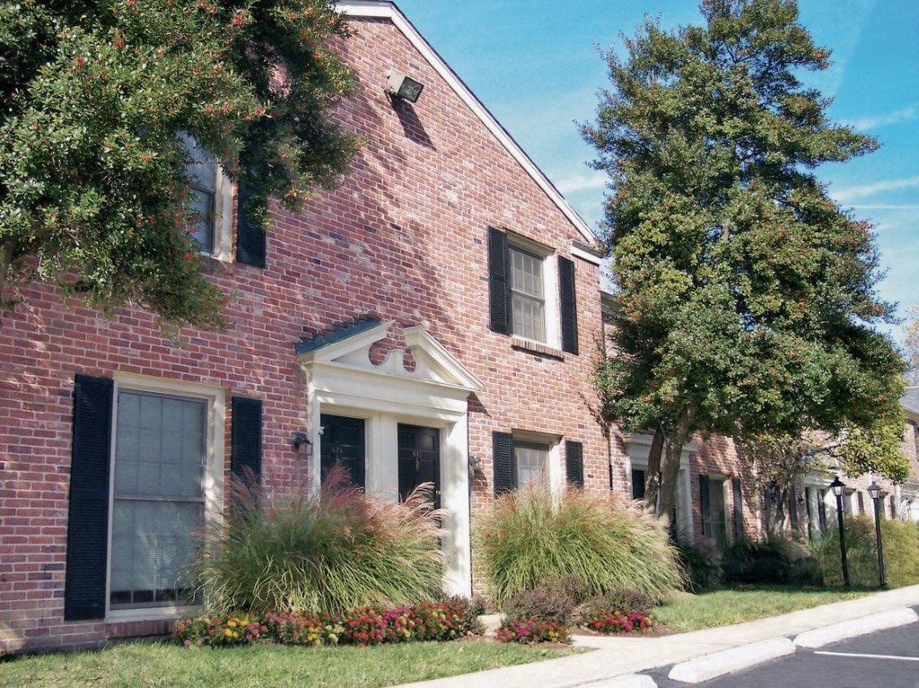 Georgetown Apartments Image 11