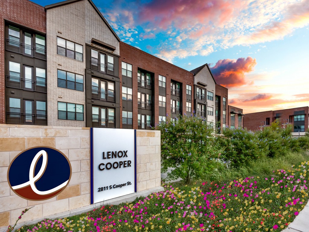 Lenox Cooper Image 47