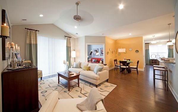 Pond View at Weatherby Image 9