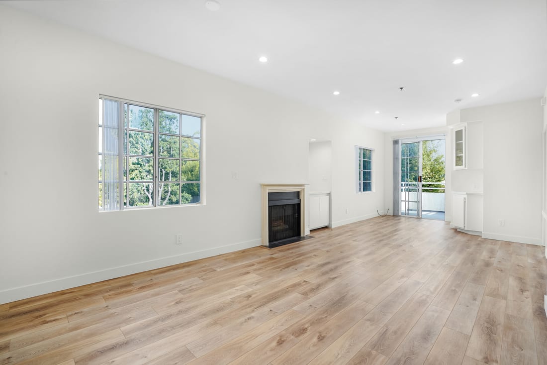 Chateau Hilgard Image 6