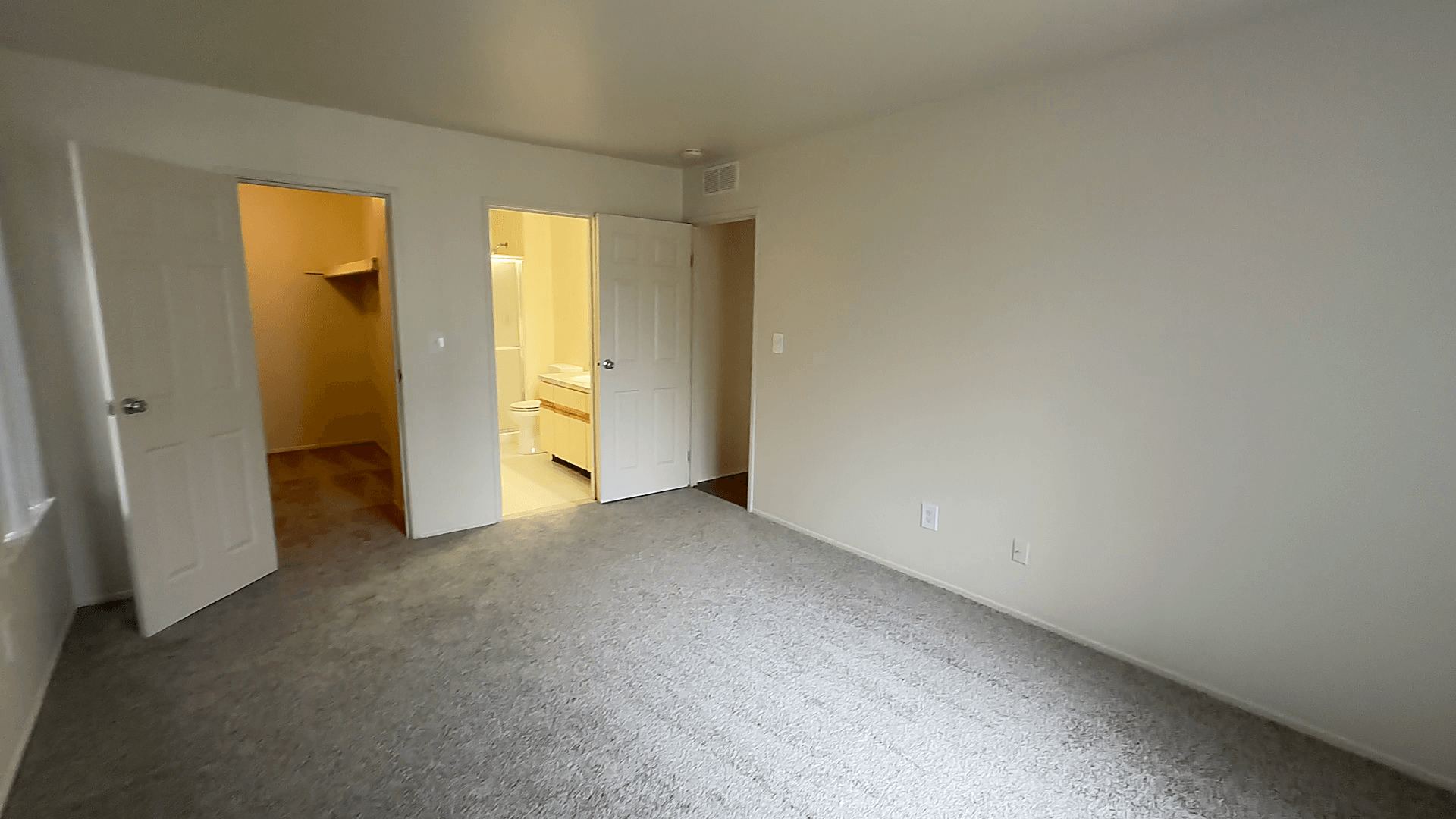 Park Lane Apartments Image 13