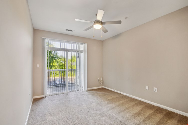 Riverside Station Image 15