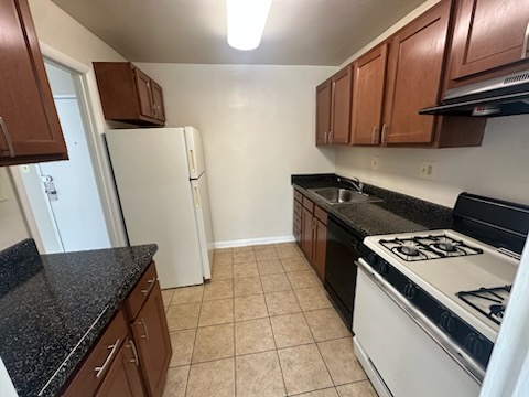 Summit Hills Image 1