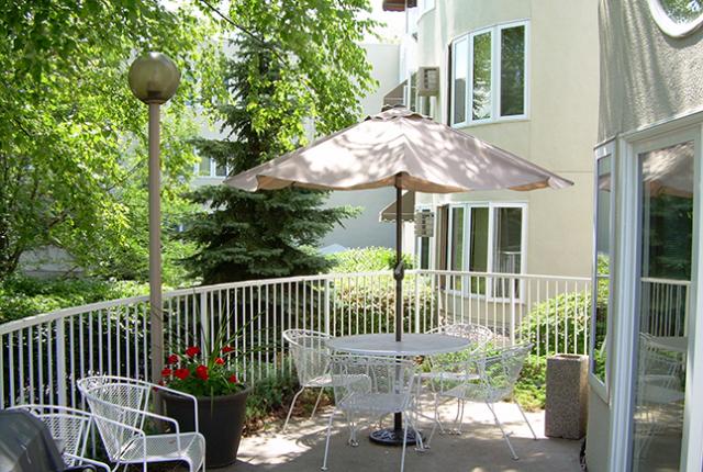 Highland on the Park Image 2