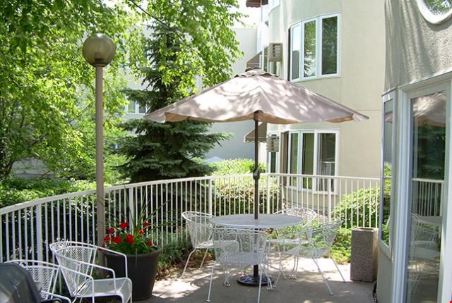 Highland on the Park Image 2