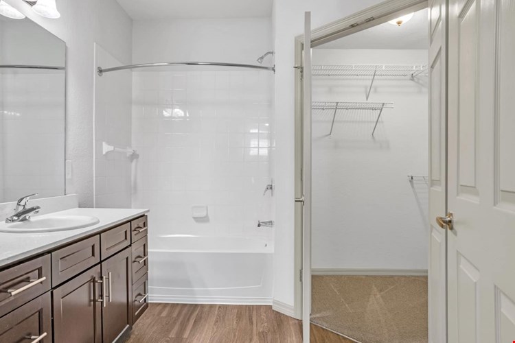 Courtyards at Estero Image 24